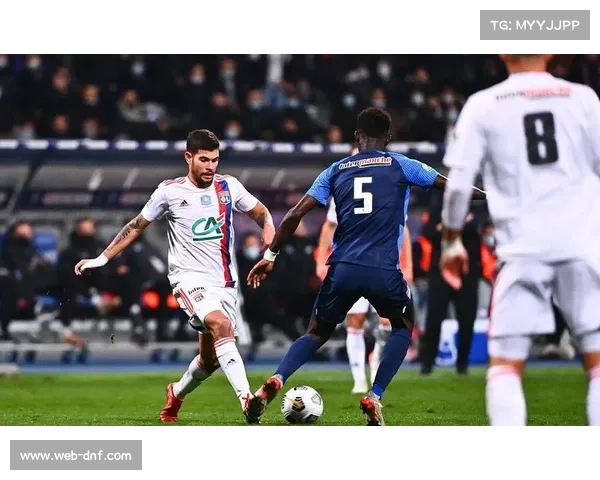 里昂3-2逆转南特，结束四场不胜